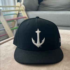 New Era Black and Seattle Kraken White Anchor Hat